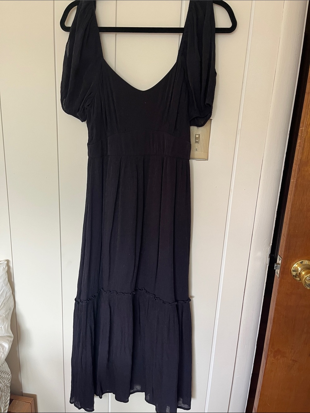 Navy Puff-Sleeve Navy Cocktail Mídi Dress